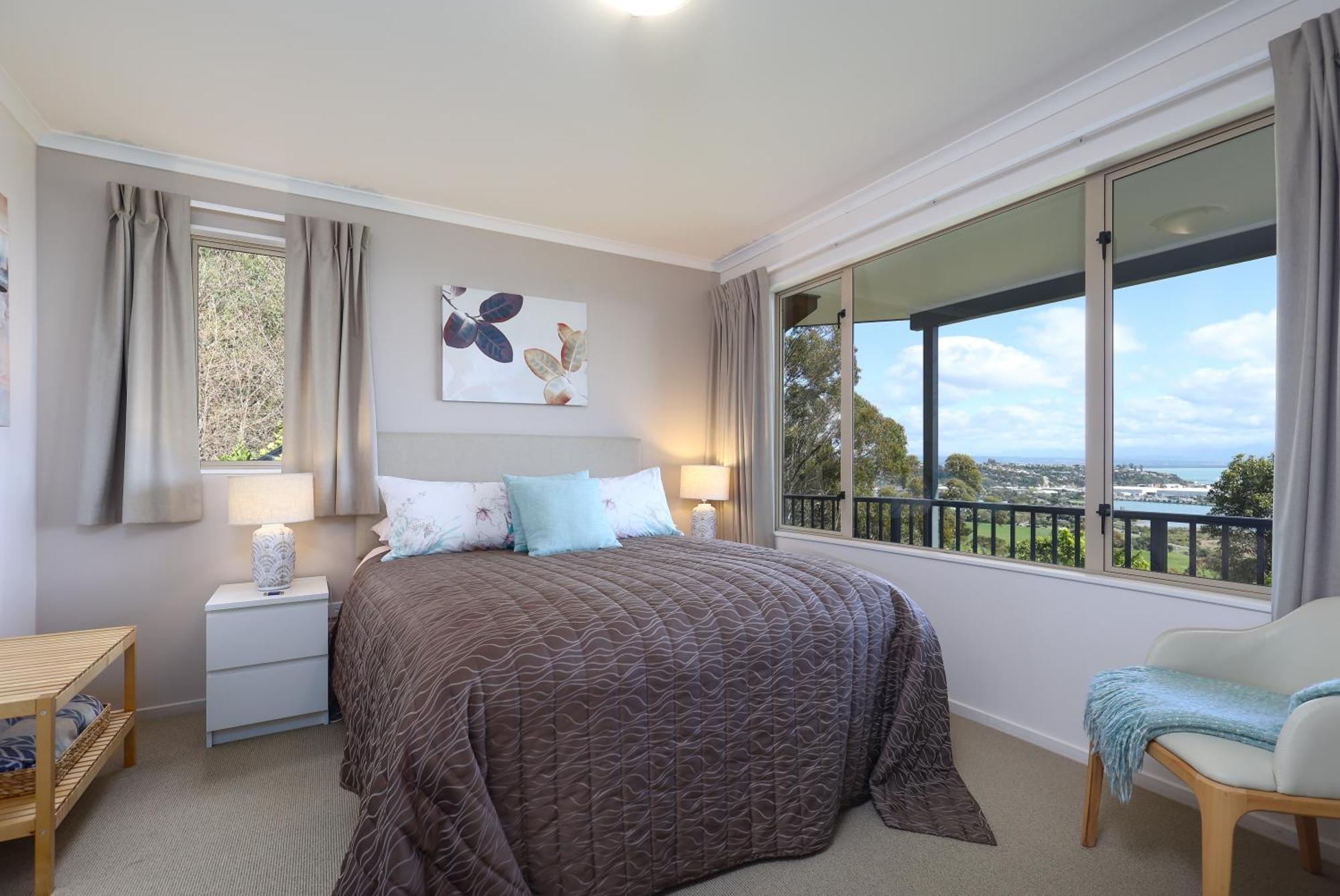 Twin Peaks Luxury Sea View Villa Нелсън Екстериор снимка